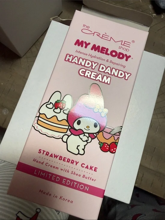 2/$20 The Crème shop strawberry cake  Hand Creme 🆕