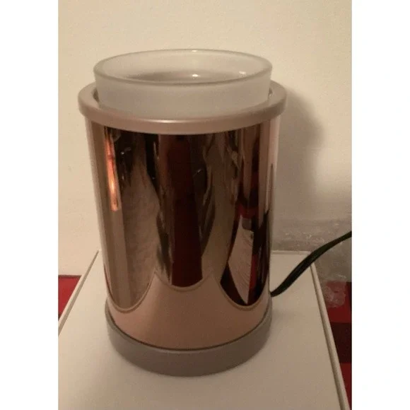 New In-box, Retired Scentsy Star Dance,‎ Full-Size Wax Warmer Rose Gold