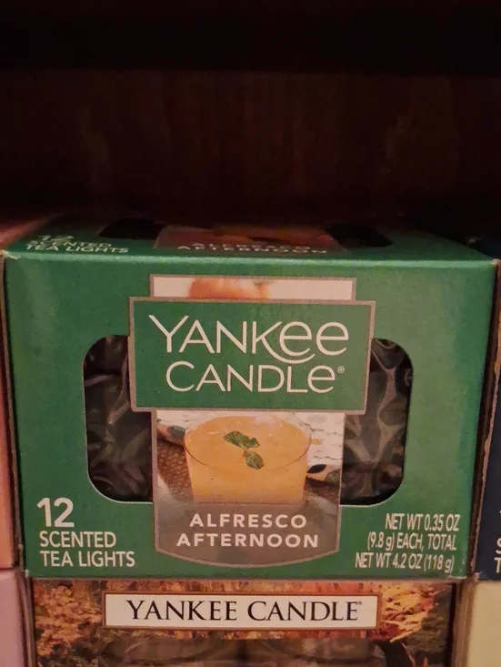 Yankee Candle Green Alfresco Afternoon Scented Tea Lights