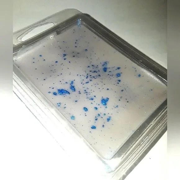 Hand Crafted Snow Angel waxmelt Rounds