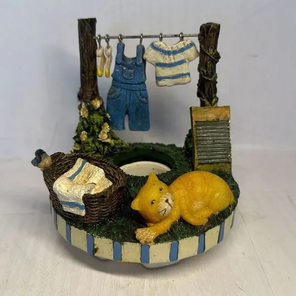 Old Virginia Candle Topper Laundry & Cat Summer‎ Candle Capper
