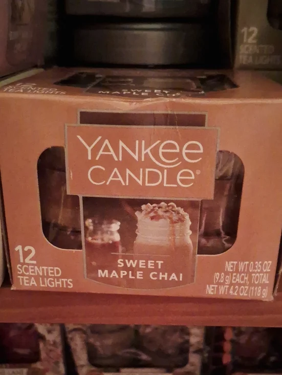 Yankee Candle Sweet Maple Chai Tea Lights - Brown