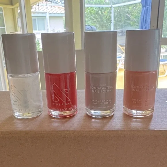 DO NOT BUY!! Bundle of 4 Nail Colors - NEW - Olive & June - Long Lasting