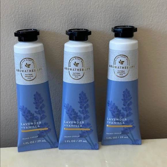 NIB Bath & Body Works Lavender Vanilla Hand Cream