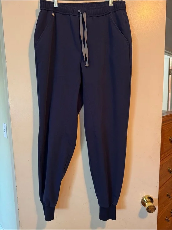 Figs Men's Navy Drawstring Joggers