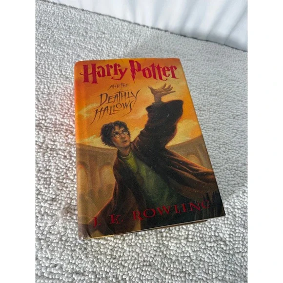 Harry Potter‎ and the Deathly Hallows Book 7 First Edition Jul 07 759 Page Error