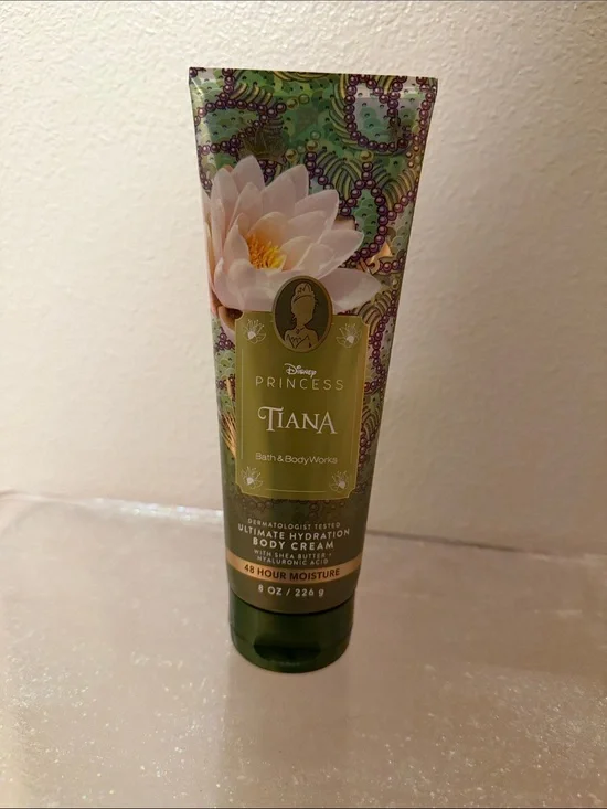 Bath & Body Works Tiana Floral Hydrating Body Cream