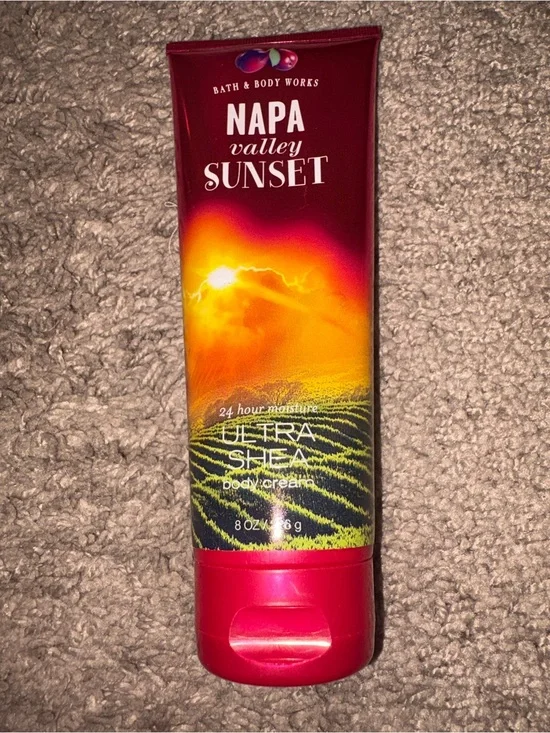 Bath & Body Works Napa Valley Sunset Body Cream - Red, Orange, Yellow