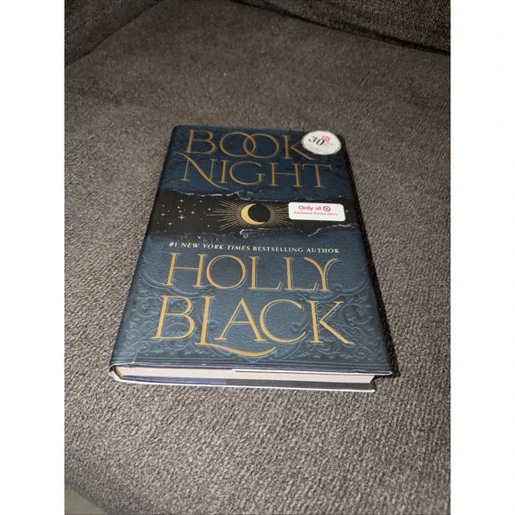 Book Of Night - Holly Black (Exclusive Bonus Story) Hardcover New Box D