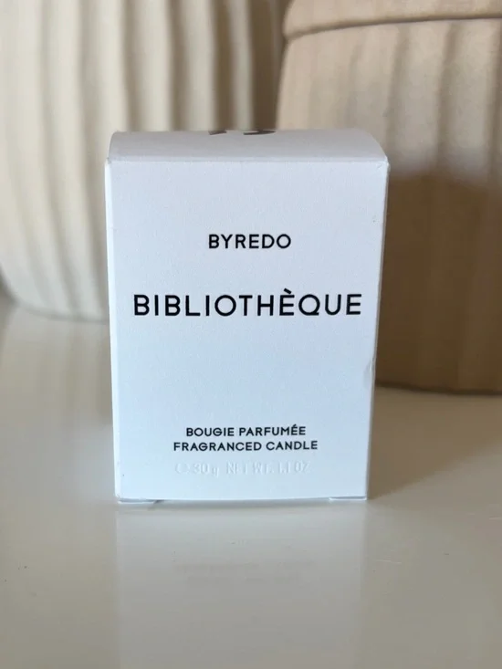 Byredo Bibliothèque Candle - 1.1 oz