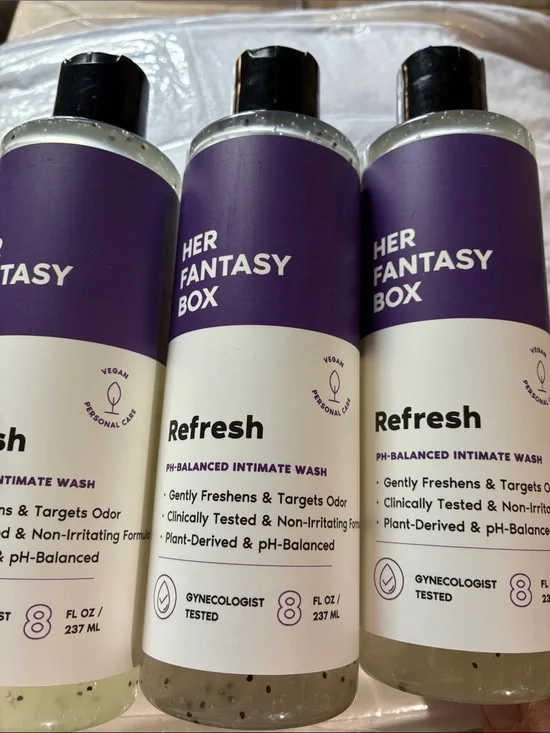 Refresh PH-Balanced Intimate Wash