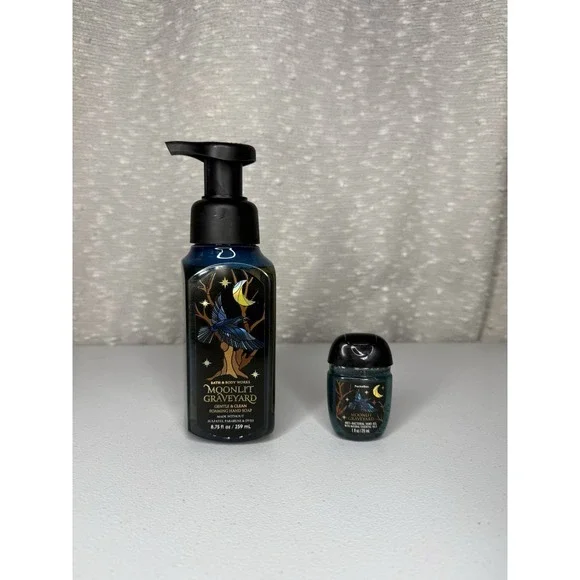 Bath & Body Works Moonlit Graveyard Gentle Foaming Hand Soap (Very RARE & HTF)