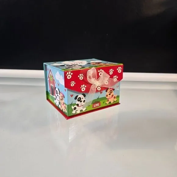 Puppy Love Cardboard Gift Box