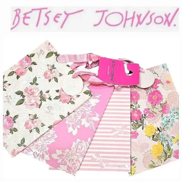 Betsey Johnson 4-PK Glitter Floral Gift Bag Set‎
