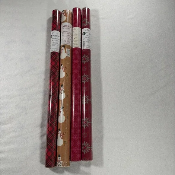 Hallmark Sleigh Hill Gift Wrap Bundle 4 Rolls‎ Red Plaid Snowman New Heavyweight