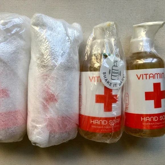 NEW 4pc Vitamin C Hand Soap‎