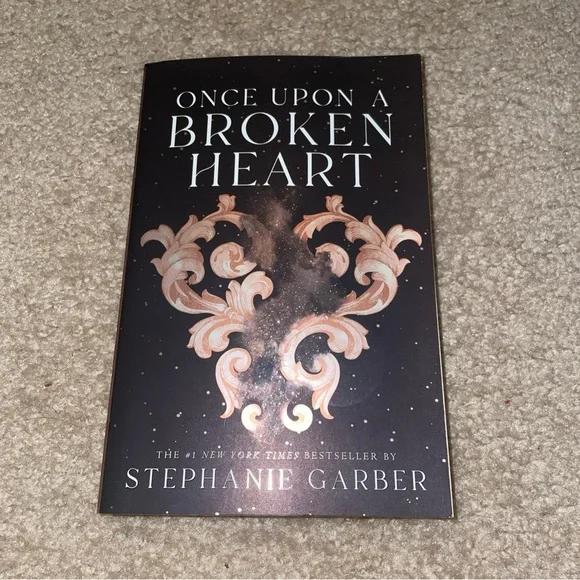 Once‎ Upon a Broken Heart Stephanie Garber Paperback Flatiron Books YA Fantasy