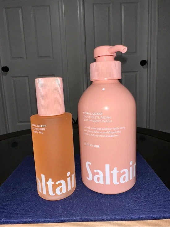 Coral Coast Skin Moisturizing Serum Body Wash - Pink