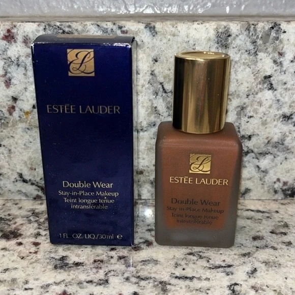 Estée Lauder Double Wear 7C1 Espresso