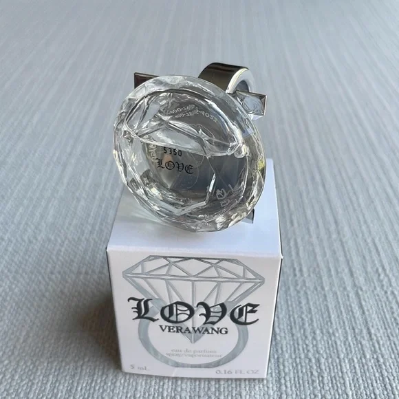 Vera Wang Love 5ml miniature fragrance