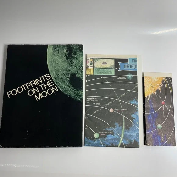 Footprints on the Moon Associated Press 1969 First Edition Apollo Space Book Map