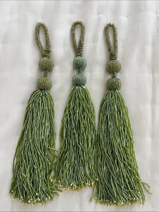 Decorative ArtDeco Beaded Tassel Set - Green -