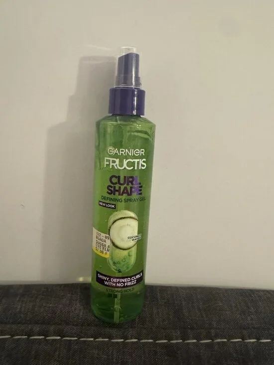 Garnier Fructis Curl Shape Defining Spray Gel Defined Curls No Frizz BB30