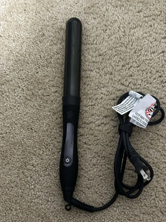 L’ange Le Curl Titanium Curling Wand 32mm (1.25”) in Black EUC