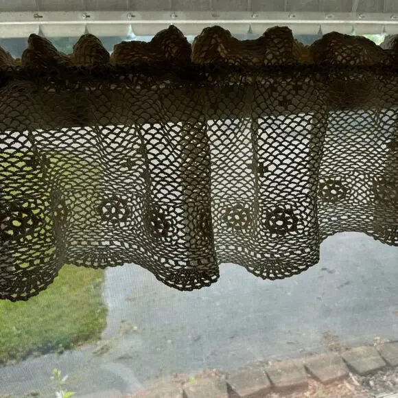 Pair Crochet Cotton Valances 10x56 Scallops Medallions Cottage Country Farmhouse
