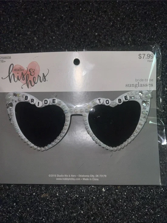 Studio His & Hers Bride-to-Be Heart Sunglasses in White