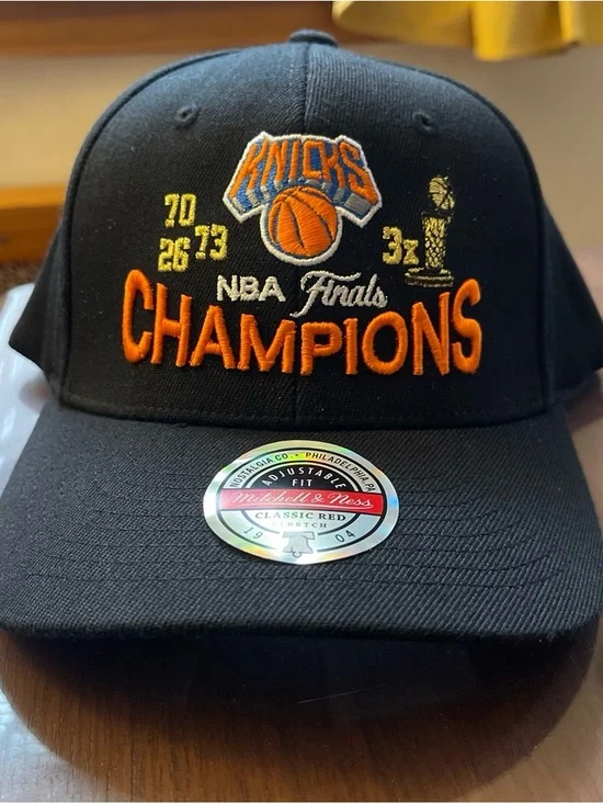 Mitchell & Ness Black and Orange Knicks Champions Hat