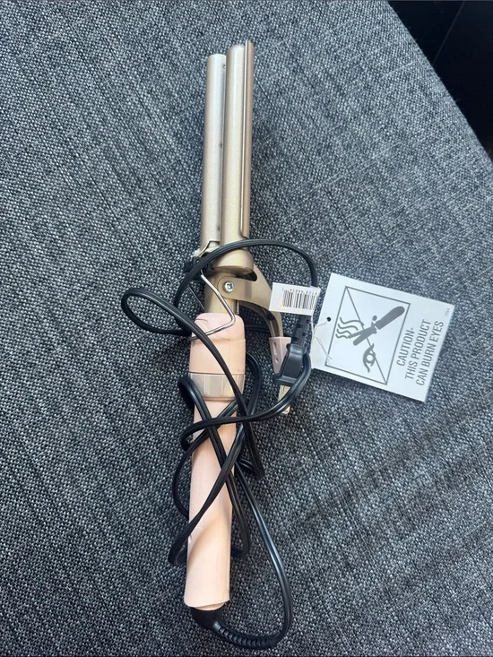 Triple Barrel Hair Waver in Rose Gold and Pink - Unbranded