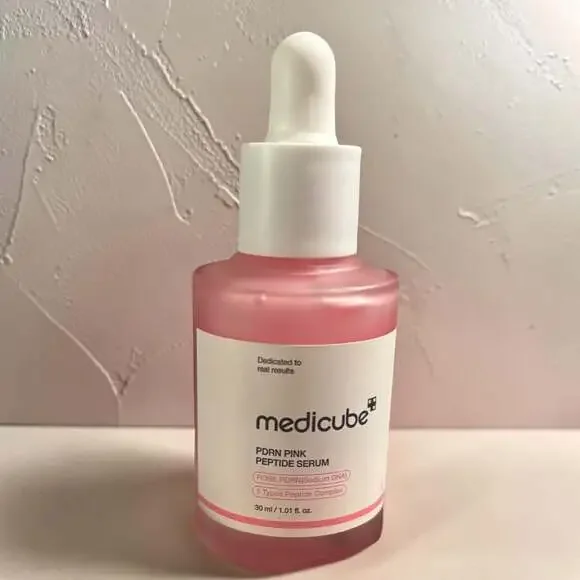 Medicube PDRN Pink Peptide Serum 30ml
