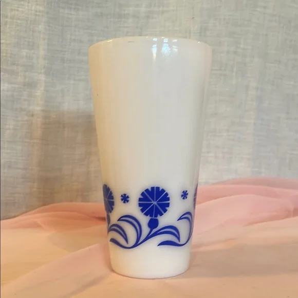Vintage hazel atlas Blue Floral Milk Glass Tumbler