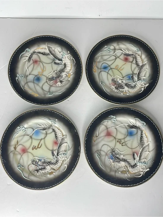 4 Vintage Victoria China Dragonware Dessert Plates 7.25” Dragon 3D Moriage Gold