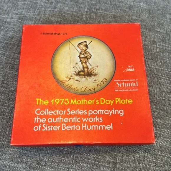 Schmid 1973 Sister Berta Hummel Mother's Day Collectors Plate Vintage‎ with Box