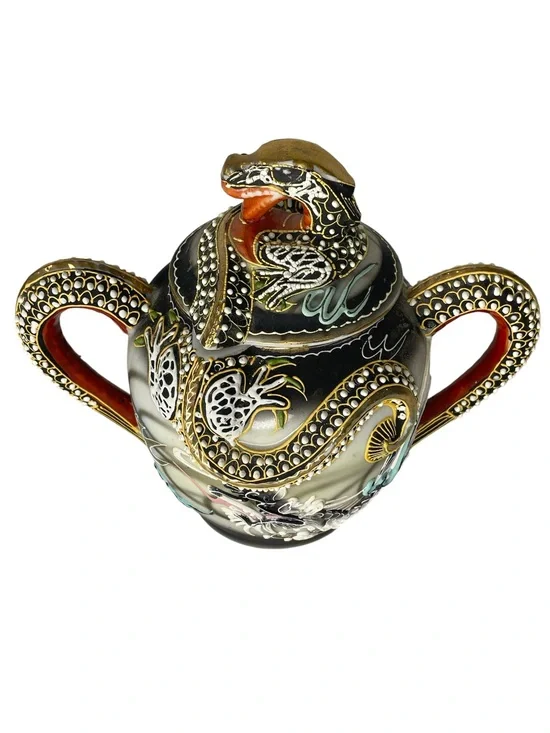Vintage Victoria China Dragon Sugar Bowl Moriage Dragonware 3D Gold Trim