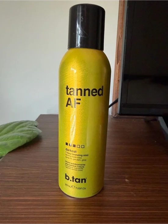 b.tan Tanned AF Darkest 1 Hour Bronzing Mist