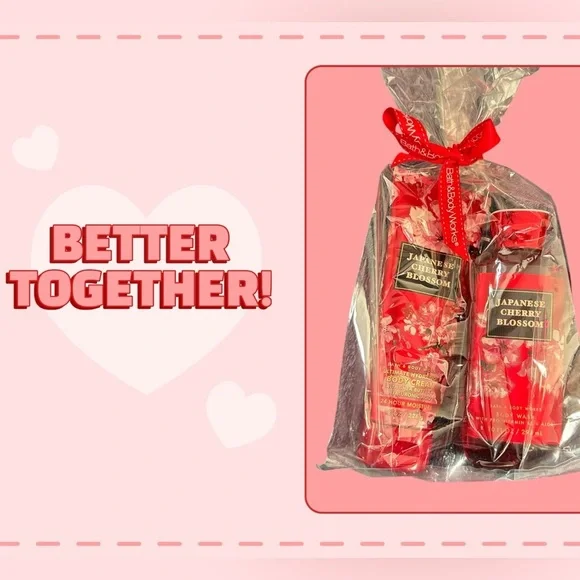 Bath And Body Works Japanese Cherry Blossom Gift Set.