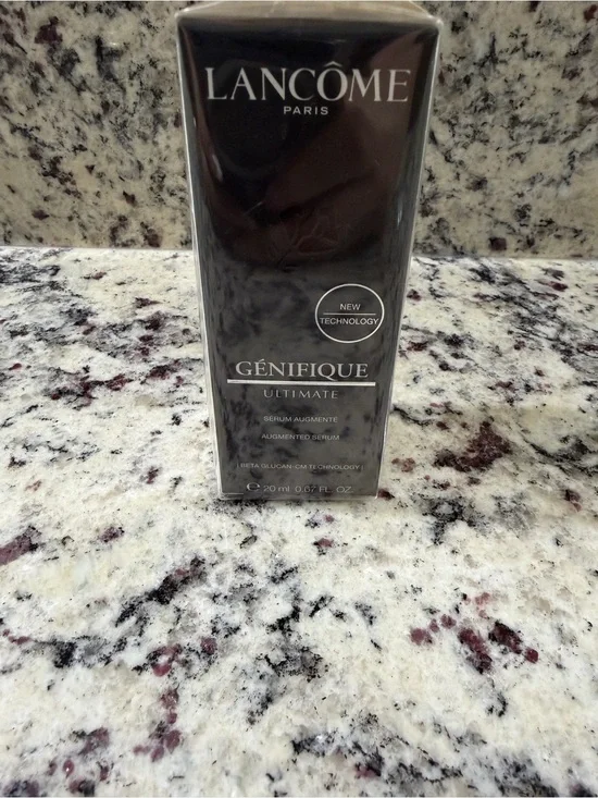 Lancôme Génifique Ultimate Serum