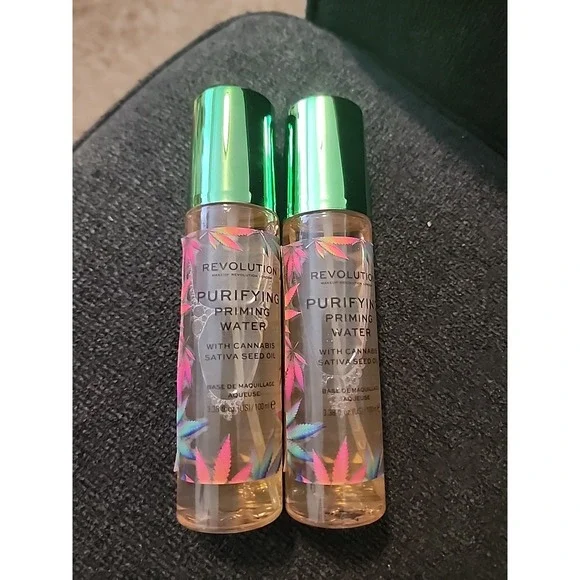 Revolution Purifying Priming‎ Water W/Seed Oil 3.38 fl oz M52