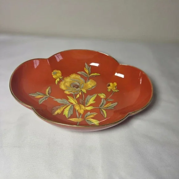 Vintage Burnt Orange Porcelain Lobed Peony Bowl Gold Rim 9863 Floral 9.5in