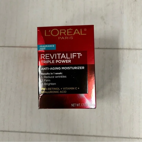 Loreal Paris Revitalift Triple Power‎ Anti Aging Moisturizer Hyaluronic Acid 1.7
