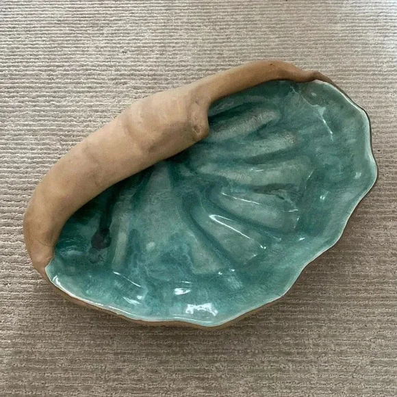 Flora Eckert Hammat Original Bioform Mid-Century Ceramic Seashell Bowl Vintage