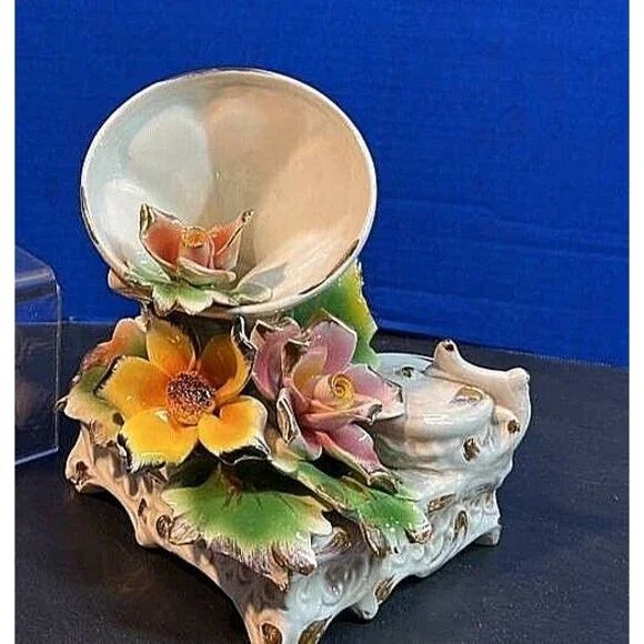 Vintage Italy Capodimonte Floral Phonograph w/Gold accents Large 8