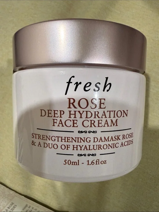 Fresh Rose Deep Hydration Face Cream - Damask Rose and Hyaluronic Acid