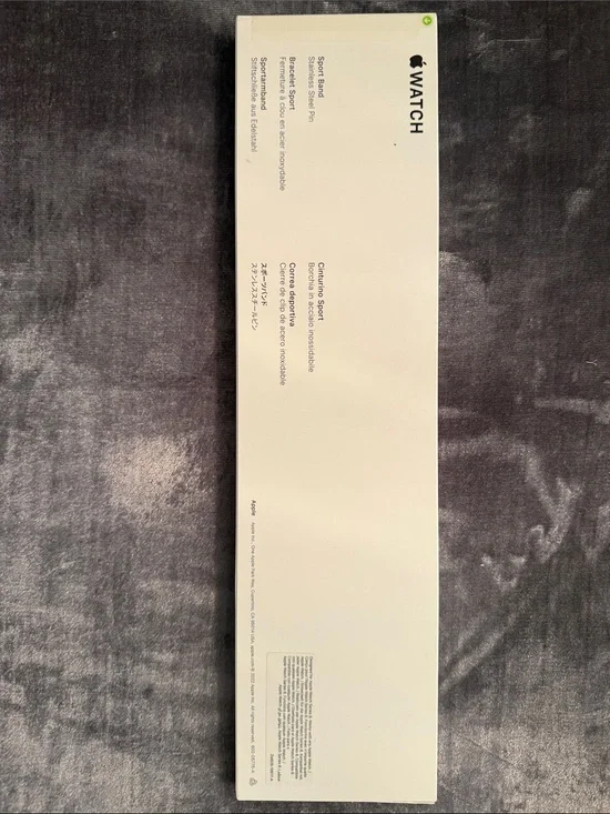 Apple Silicone Sport Band in White Size M/L