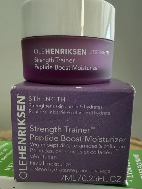 *NIB .25oz* Ole Henriksen Strength Trainer Peptide Boost Moisturizer