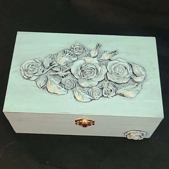 Handcrafted & Decorated Rose Covered WOODEN BOX.