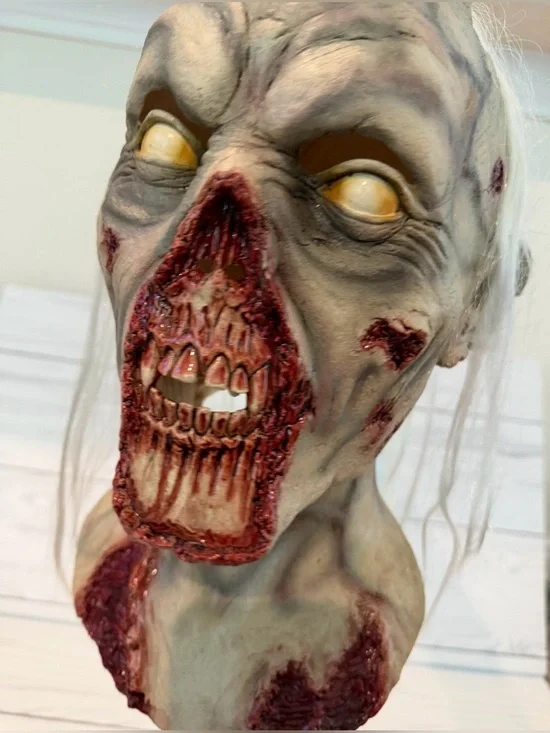 Horror Zombie Bust Decor Mask in Gray and Red - Brand